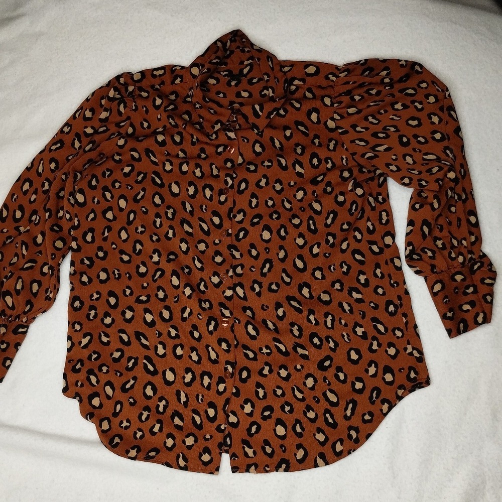 Ann Taylor Factory Leopard Print Women's‎ Blouse Long Sleeve Button Down Small